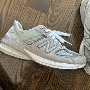 new balance 990v5 womens size 8
